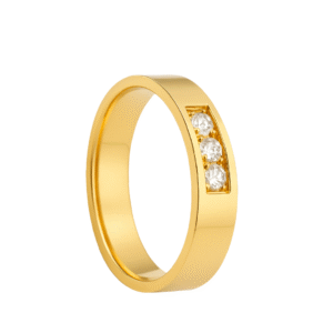Aliança Basic Oui, aço polido dourado com três zircônias, 5mm